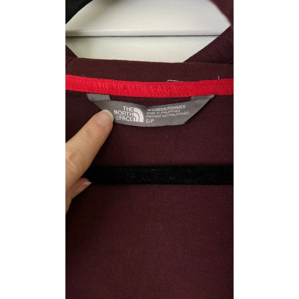 The North Face Women's Snap-Front‎ Hooded Jacket Burgundy Sz S